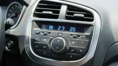 Jak najít a rozluštit kód rádia ford c max - ilustrační foto