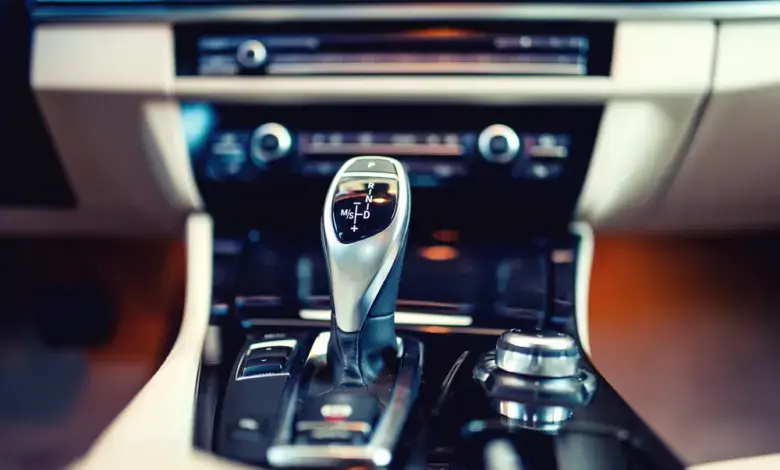 Automatic gear shifter