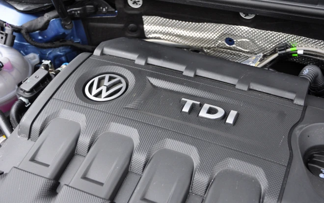 Volkswagen tdi engine cover