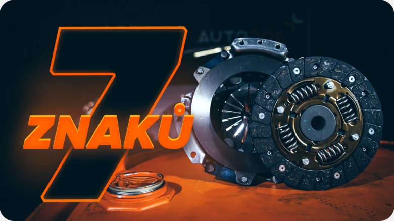 Detailní pohled na automobilovou spojku s tlakovou destičkou.